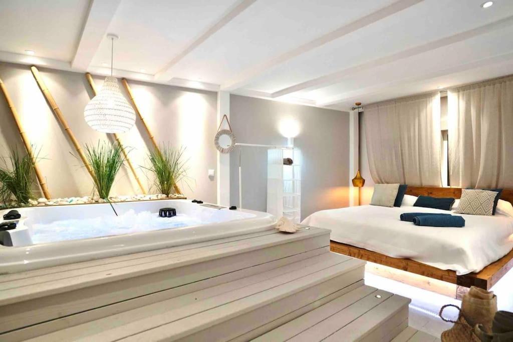 Luxuryvilla With Private Heated Pool And Spa 7P 奎特里拉 外观 照片