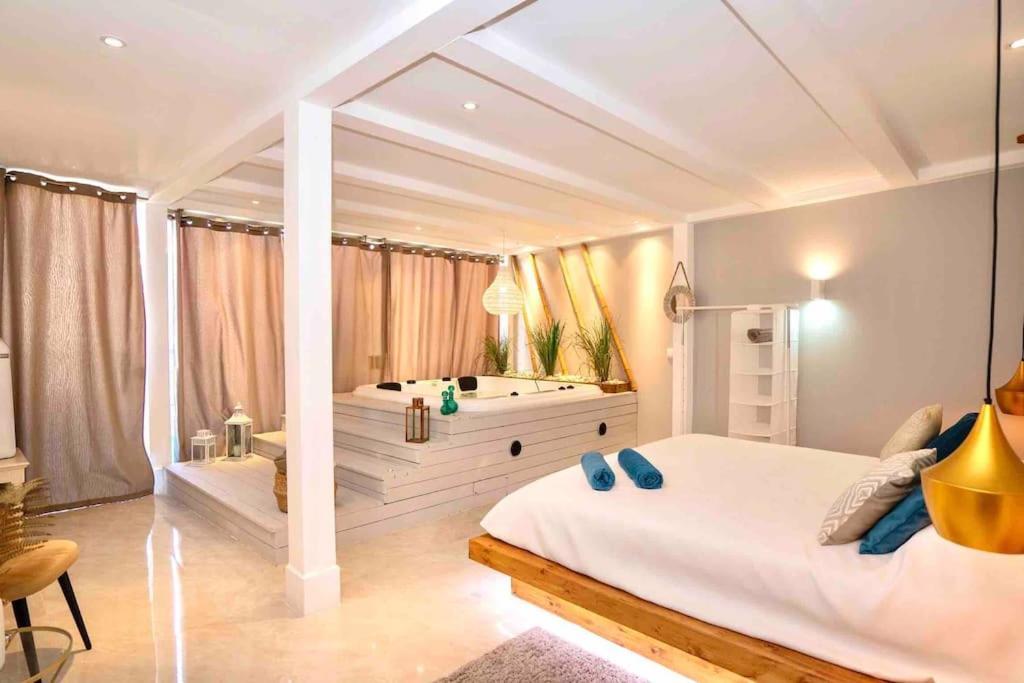 Luxuryvilla With Private Heated Pool And Spa 7P 奎特里拉 外观 照片